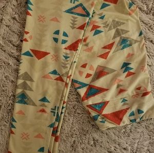 New W/O TAGS LuLaRoe LEGGINGS OS
